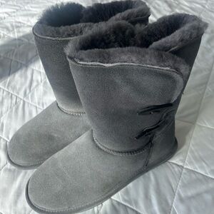 BearPaw Charcoal Winter Boots